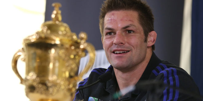 richie mccaw new zealand all blacks webb ellis trophy rugby world cup americas rugby news